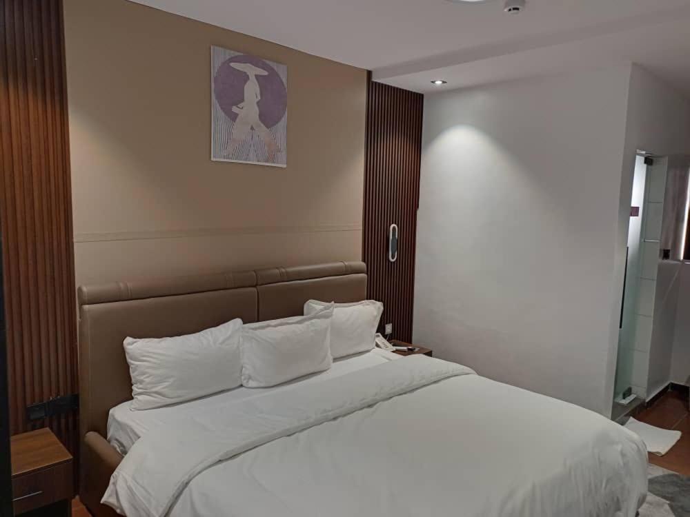 Hotel 35 Embassy Lagos Luaran gambar